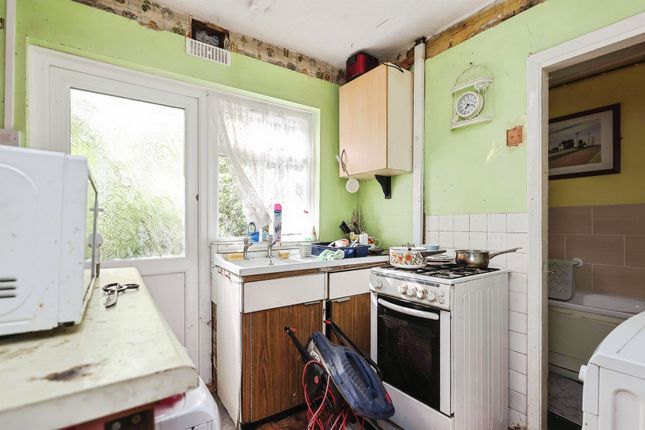 8, Porlock Crescent, Birmingham photo 4