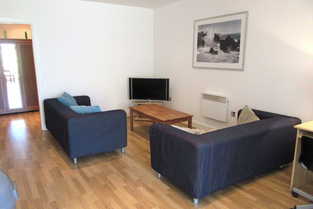 Flat 7, Pugh Buildings, Cowell St photo 3
