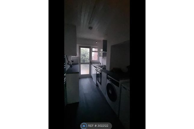 Drake Road, Rayners Lane photo 3
