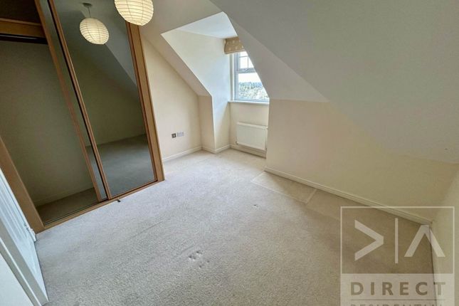 Penthouse to rent in Chapel House, Wellesley Place