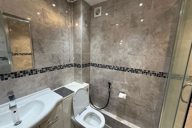 97 Abbotswood Way, Hayes photo 5