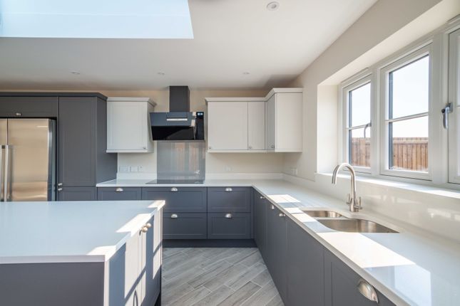 Plot 10, 119, Esther Read Way (Friday Street), Bury St. Edmunds photo 4