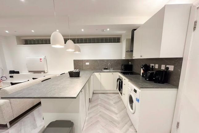 35 John Street, Luton photo 4