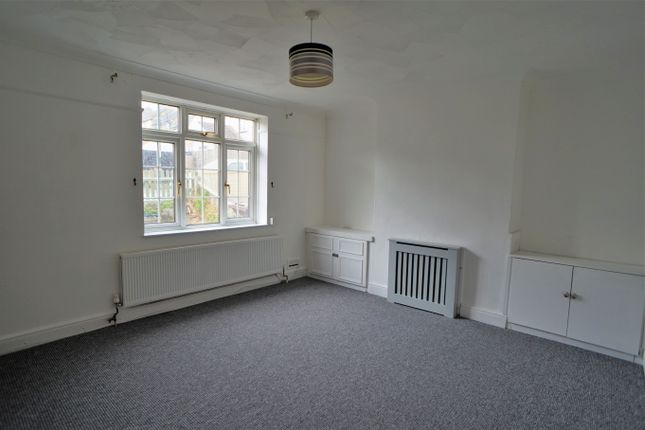End terrace house for sale in Dongola Road, Rochester, Kent