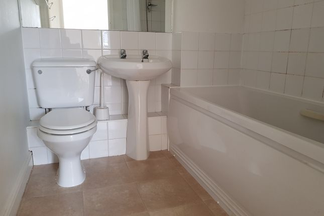 Flat 6, Brixham photo 3