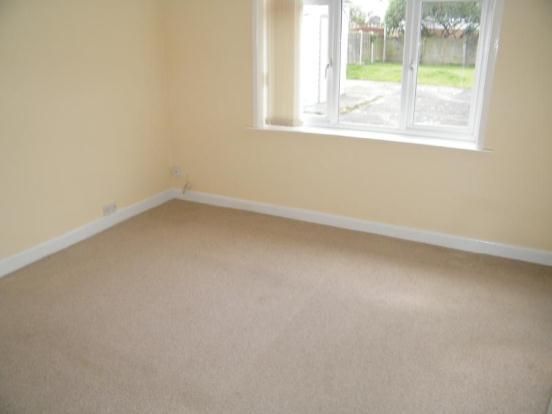 469, Blandford Road, Poole photo 4