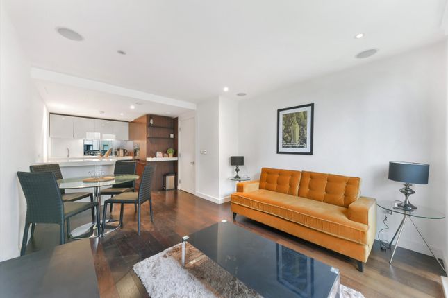 Flat to rent in Bramah House, Gatliff Road, Chelsea, London