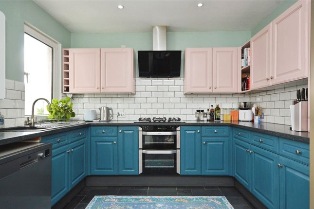 11, Amherst Road, Devon photo 2