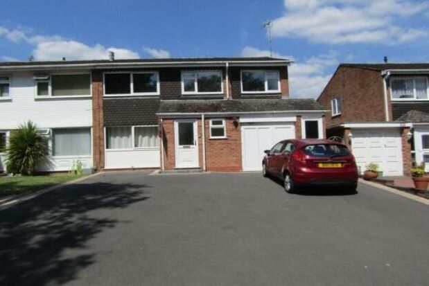 Property to rent in Peterbrook Road, Solihull
