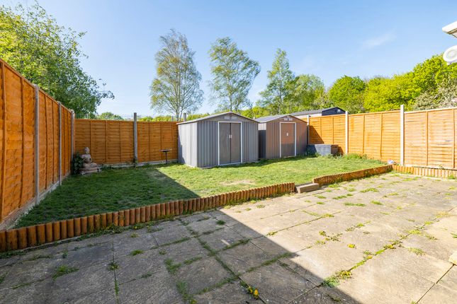 48, Sutherland Grove, Milton Keynes photo 4