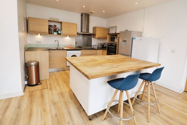 Flat 29 The Colne, Waterside Marina, Colchester photo 2