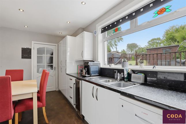 9, Glencairn Drive, Glasgow photo 3