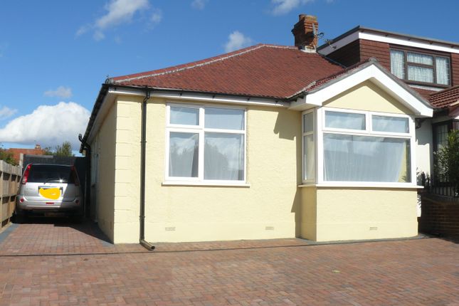 Thumbnail Bungalow for sale in Blackfen Road, Sidcup