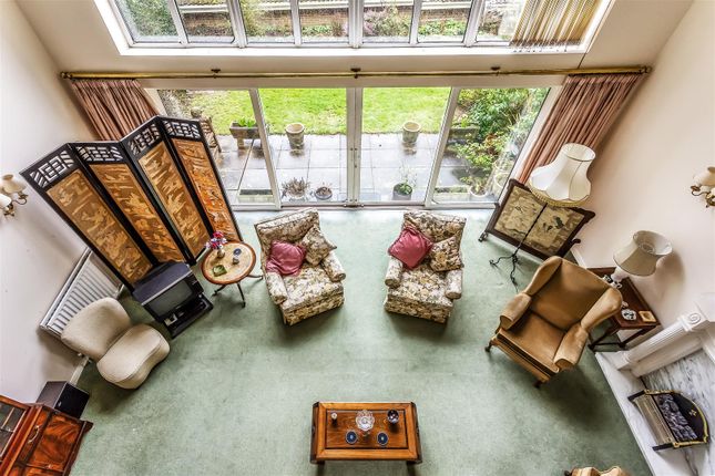 Flat for sale in Burwood House, West Hill, Oxted