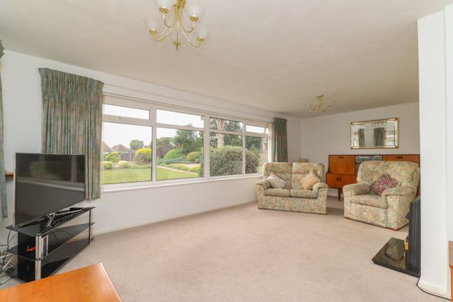 20, Rhodes Gardens, Kent photo 2