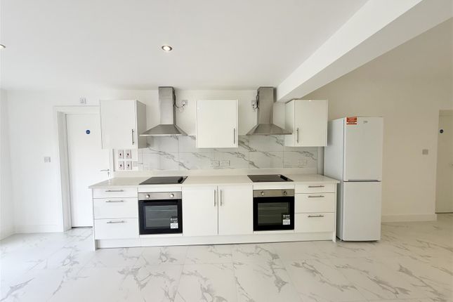 Langley Road, Slough photo 5