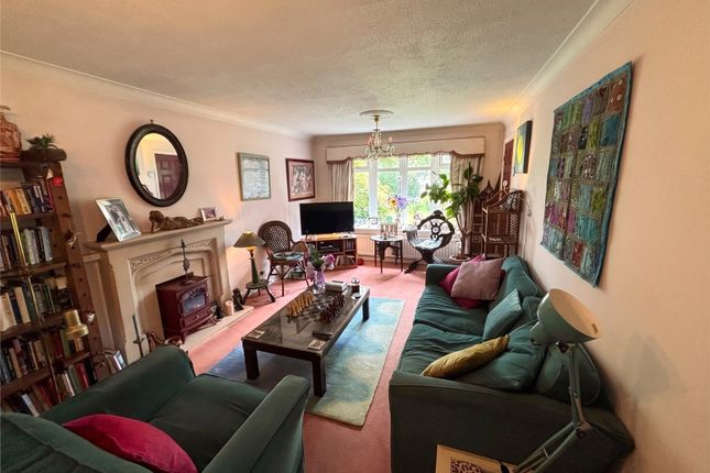 8, Stokesay Green, Telford photo 4