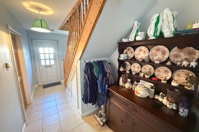 11 Llys Y Dderwen, Cnwc Y Lili, New Quay photo 5