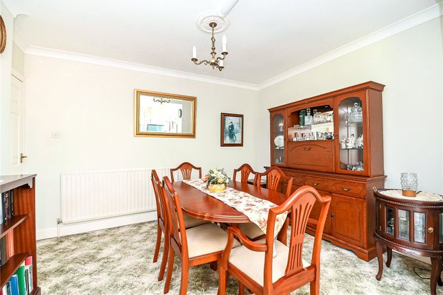 Kennett Lodge, 2, Barton Common Road, New Milton photo 4