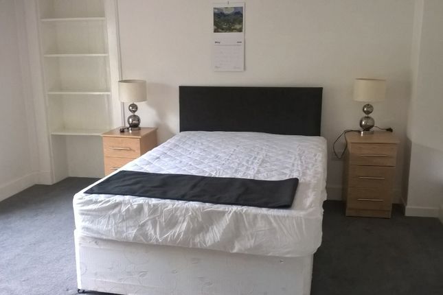 Flat C (1/0), 23, Union Place, City Centre photo 4