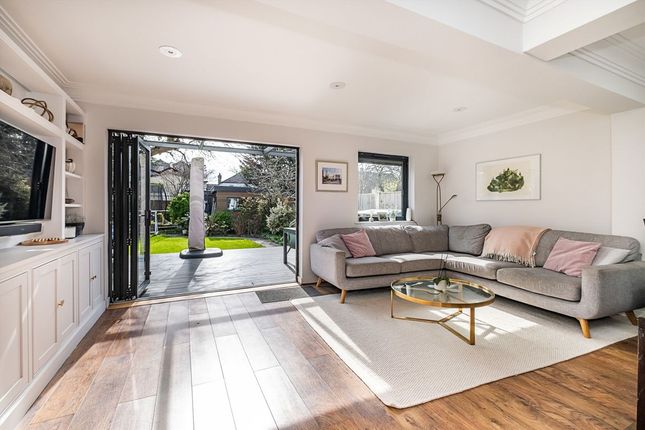 80, Tolworth Park Road, Surbiton photo 4