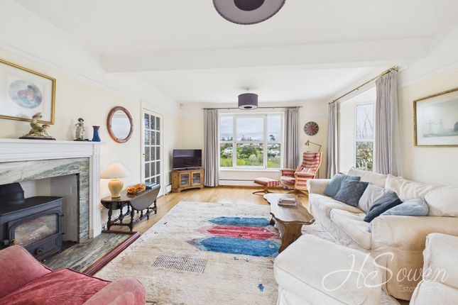 7, Manscombe Road, Torquay photo 2