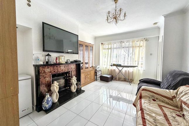 35, Maesglas Road, Newport photo 2