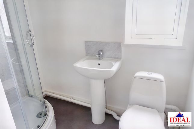 Terraced house for sale in Green Lane, Askern, Doncaster