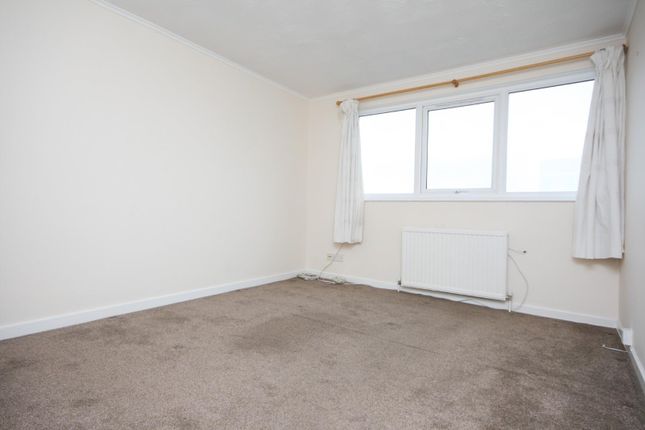 Flat D, 7, Wyke Road, Weymouth photo 4