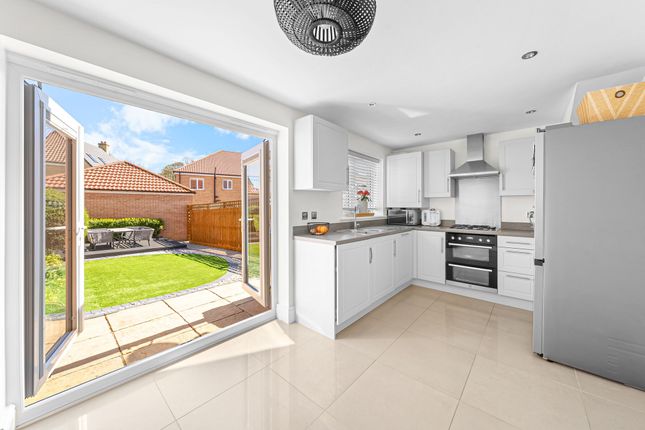 51 Scampston Drive, Harrogate photo 2