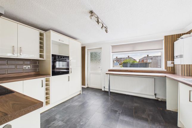 27, Seaton Road, Hessle photo 4
