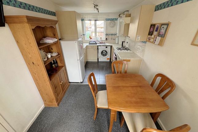 20, Warren Grove, Thornton Cleveleys photo 3
