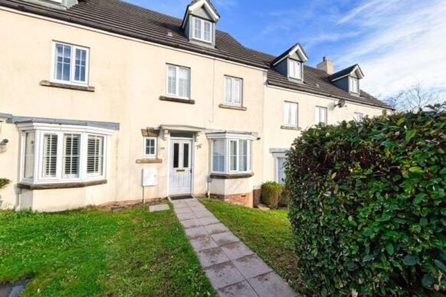 4-bed house on 19 Cae Llwydcoed, Bridgend, £275,000