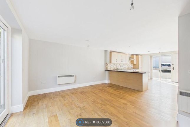 Pednandrea Modern, Sea View Terrace, Redruth photo 4