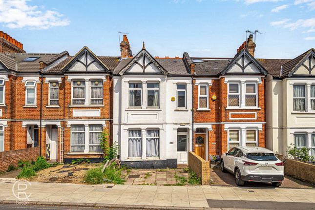 1-bed flat on 161, Greenford Avenue, London, £250,000