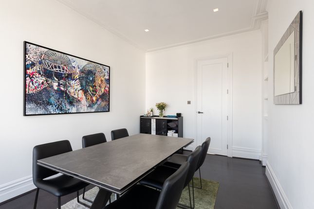 Flat 5, Belgrave Mansions, London photo 4