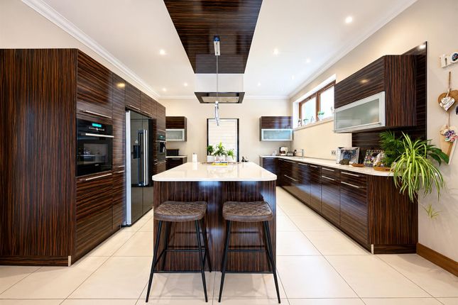 14, Clydebrae Drive, Glasgow photo 4