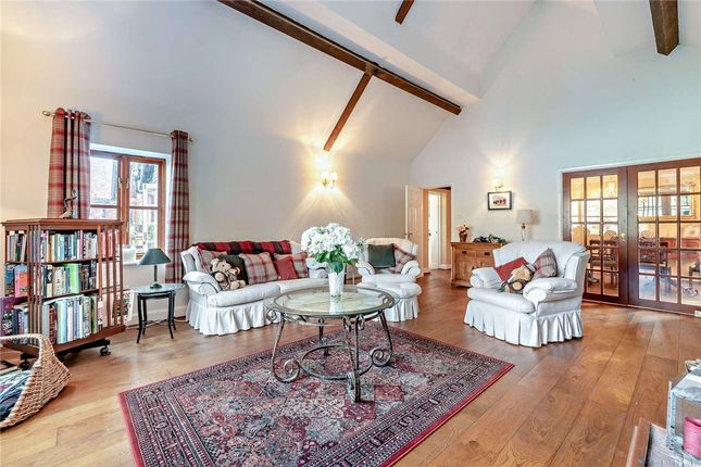 Milegate Barn, 5 Lower Farm Court,, Hambridge Lane, Berkshire photo 4