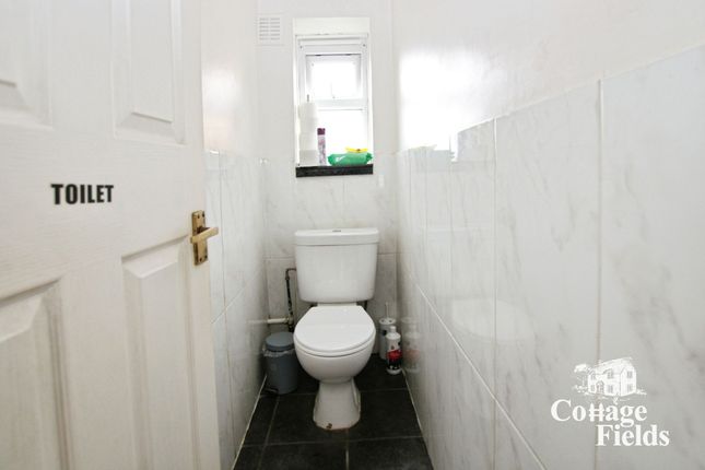12 Ordnance Road, Enfield photo 4