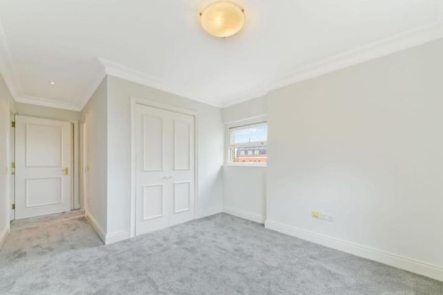 206-10 Weymouth Street 2 09.09.Png