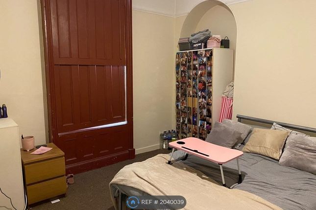 Terraced house to rent in Addison Street, Nottingham