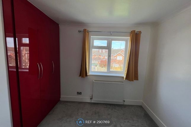 Eynsham Close, Woodley, Reading photo 5