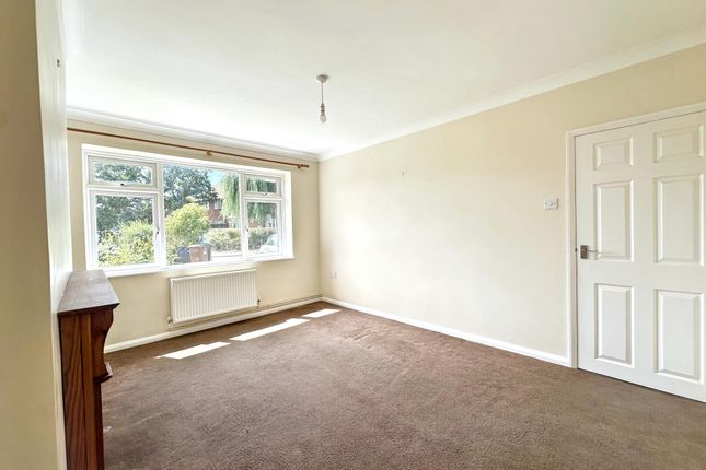 1b, Pelham Close, Pevensey photo 3