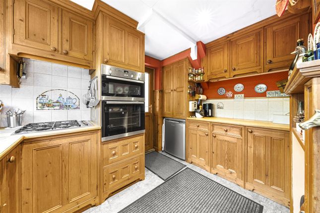 16, Wrenbeck Drive, Otley photo 4