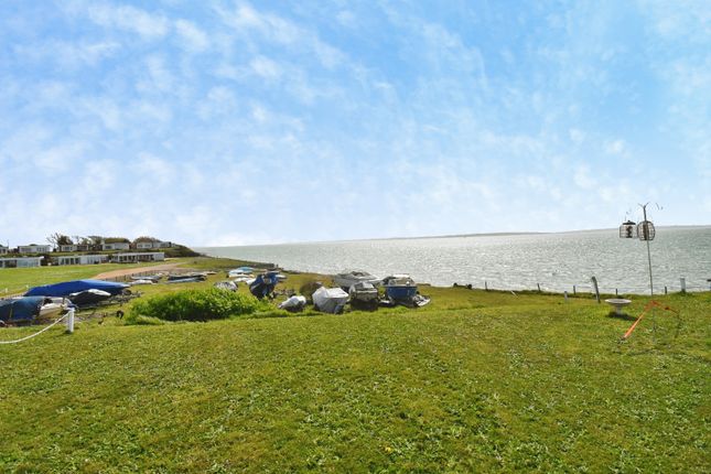 21 Solent Breezes, Chilling Lane, Warsash Southampton photo 4