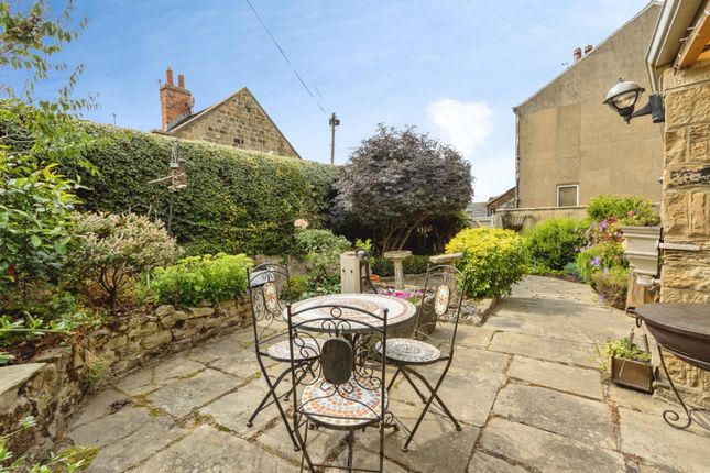 174, Shay Lane, Wakefield photo 4