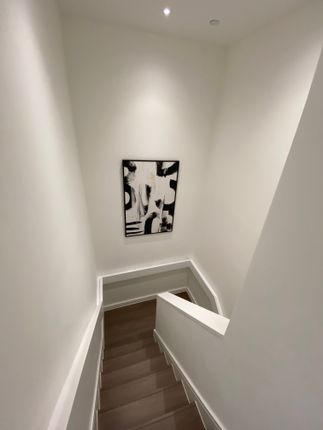 Town house to rent in Leamore Street, London