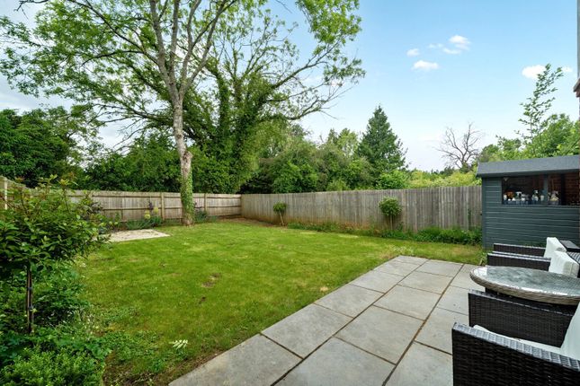5, Lloyd George Gardens, Churt photo 4