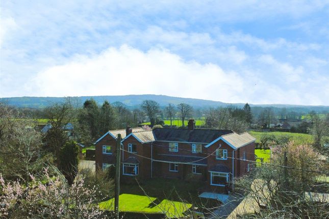 3-bed house on Fairhaven, Childs Lane, Brownlow, £500,000