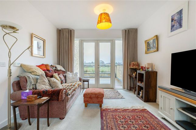 27, Windmill Drive, Cambridge photo 4